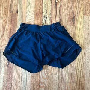 Lululemon Navy Hotty Hot Shorts. Size 4